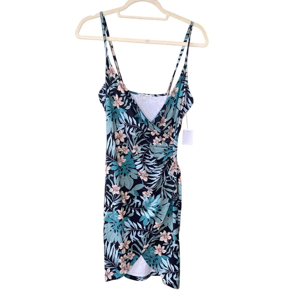 Charlotte Russe Dress Womens Small NEW Green Tropical Vacation Asymmetrical Mini